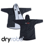Dryrobe Advance V3 Black Long Sleeved Changing Robe